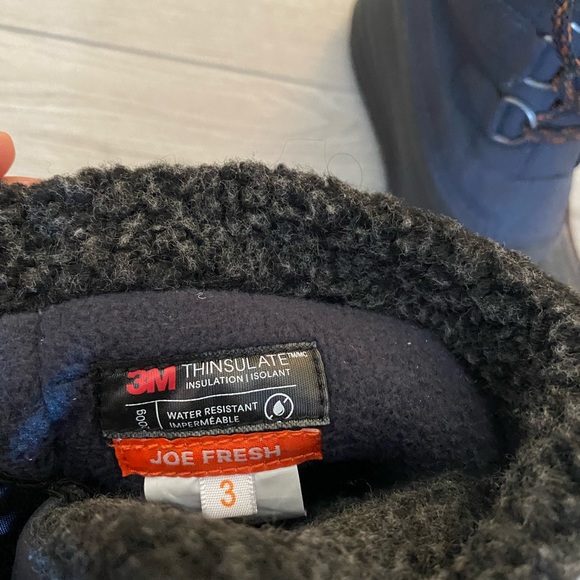 Snow shoes - Picture 2 of 6